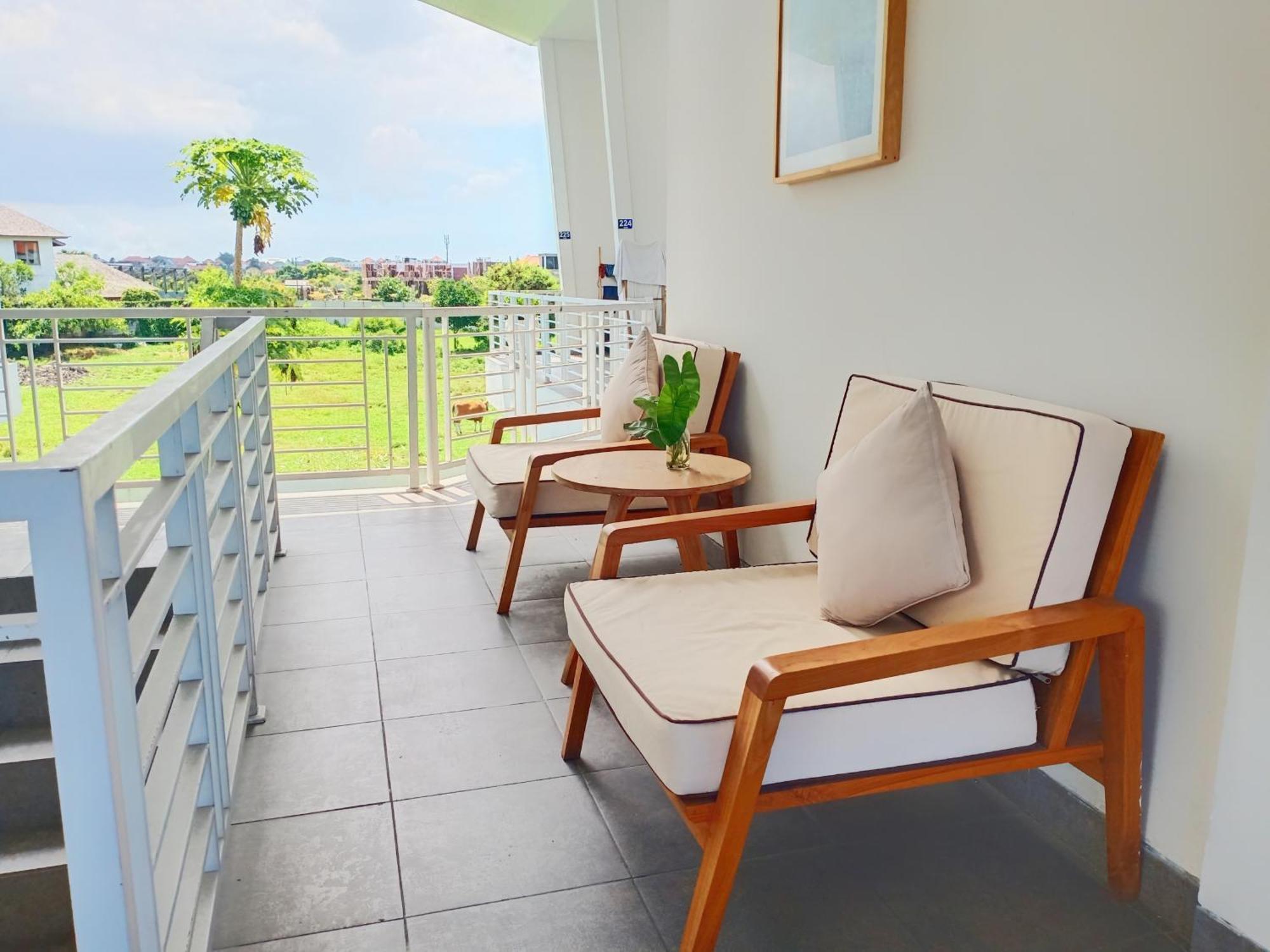 Hotel Casa Due Canggu Exterior foto