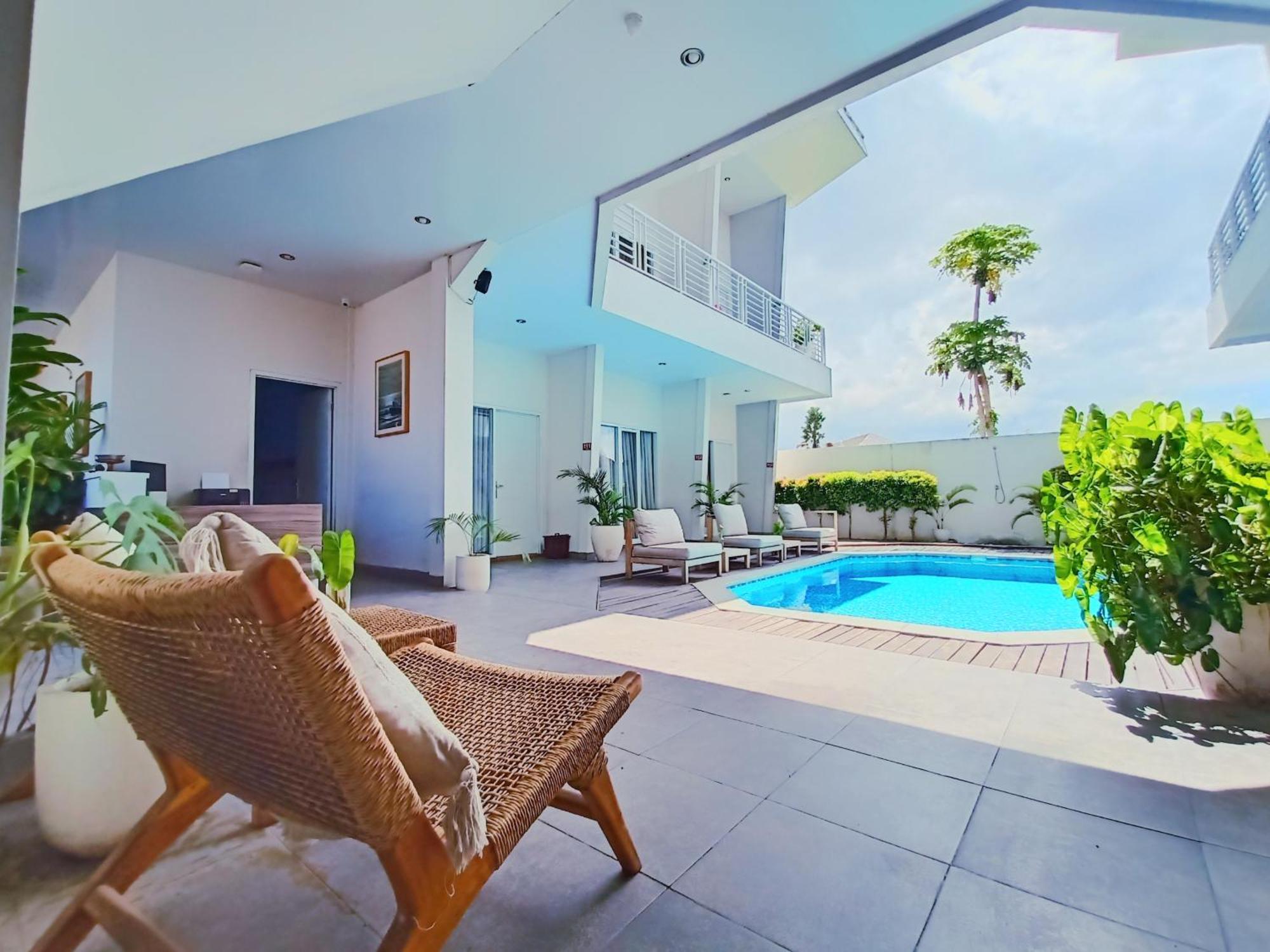Hotel Casa Due Canggu Exterior foto