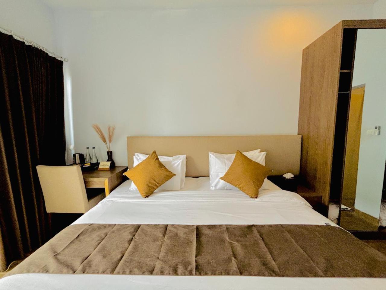 Hotel Casa Due Canggu Exterior foto